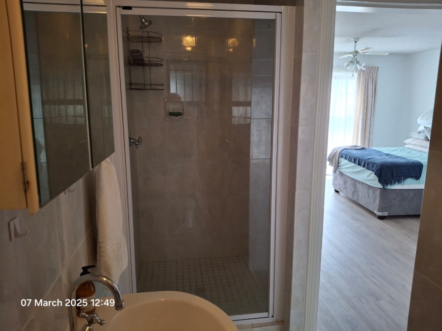 To Let 1 Bedroom Property for Rent in Humewood Eastern Cape